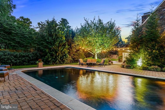 302 BRENTFORD RD, Haverford, PA 19041