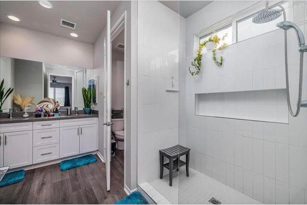 Image 8 of property listing at 66315 Cahuilla Avenue, Desert Hot Springs, CA 92240