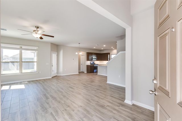 821 Falkland TRCE, Pflugerville, TX 78660