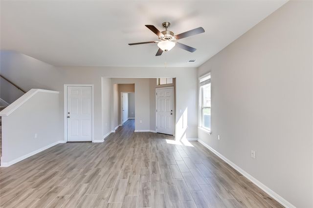 821 Falkland TRCE, Pflugerville, TX 78660
