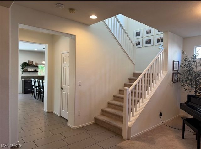 2925 Green Falls Avenue, Henderson, NV 89052