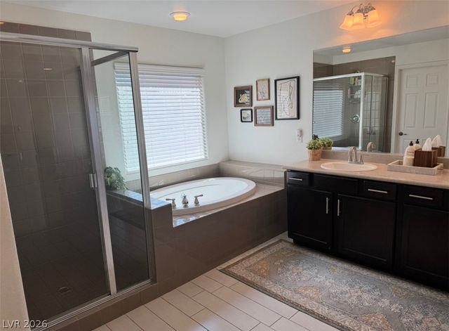 2925 Green Falls Avenue, Henderson, NV 89052