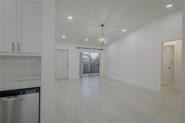 11903 SW 110th St Cir E 11903, Miami, FL 33186