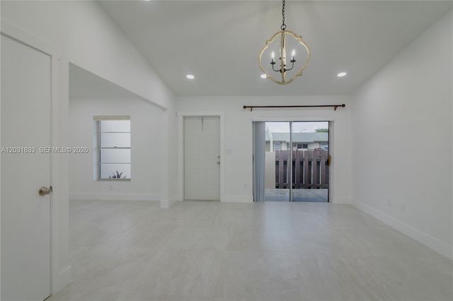11903 SW 110th St Cir E 11903, Miami, FL 33186