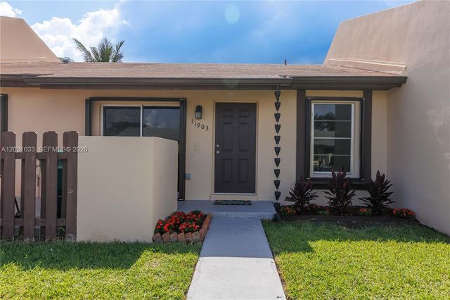 11903 SW 110th St Cir E 11903, Miami, FL 33186
