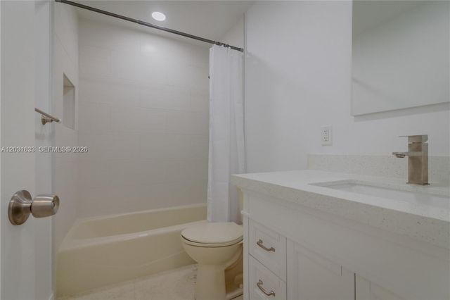 11903 SW 110th St Cir E 11903, Miami, FL 33186
