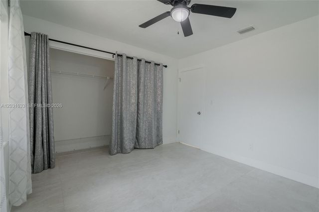 11903 SW 110th St Cir E 11903, Miami, FL 33186