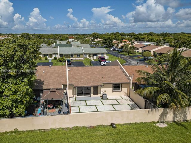 11903 SW 110th St Cir E 11903, Miami, FL 33186