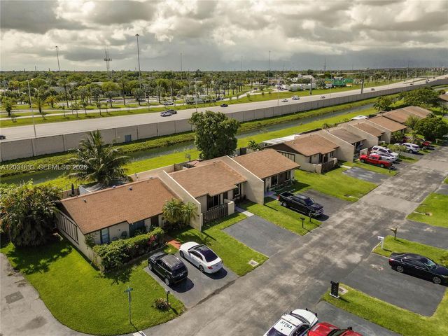 11903 SW 110th St Cir E 11903, Miami, FL 33186