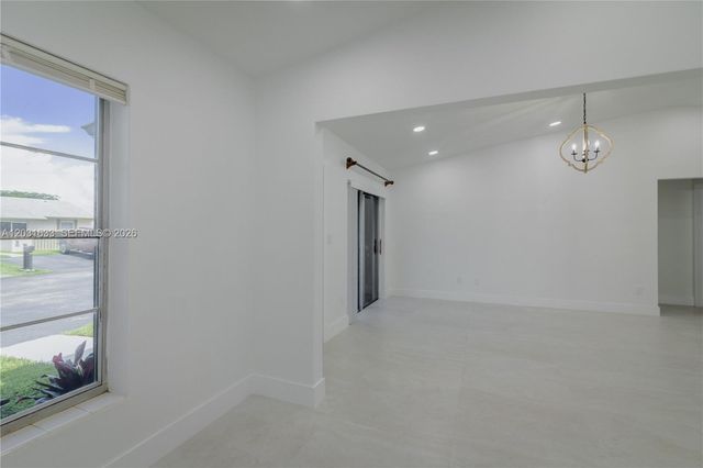 11903 SW 110th St Cir E 11903, Miami, FL 33186