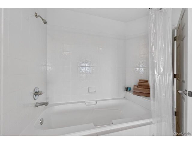 15475 Andrews Dr 406, Denver, CO 80239