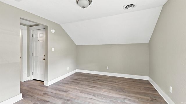 708 E Jefferson Boulevard, Fort Wayne, IN 46802