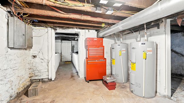 708 E Jefferson Boulevard, Fort Wayne, IN 46802