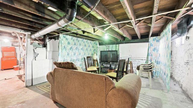708 E Jefferson Boulevard, Fort Wayne, IN 46802