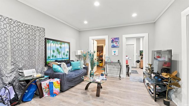 708 E Jefferson Boulevard, Fort Wayne, IN 46802
