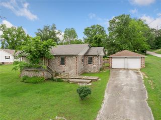 4220 S 7 Highway, Harrison, AR 72601
