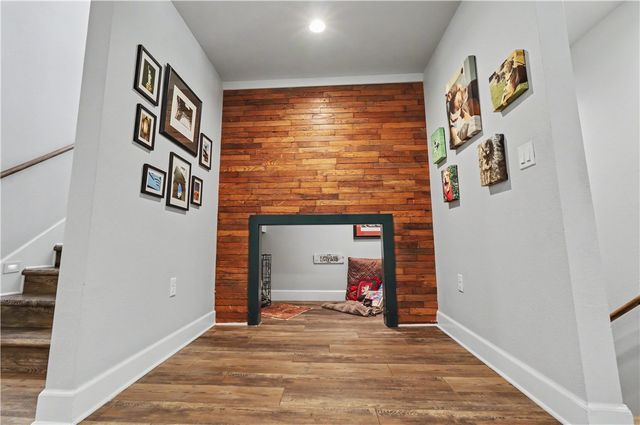 604 N Vinson Avenue, Fayetteville, AR 72701