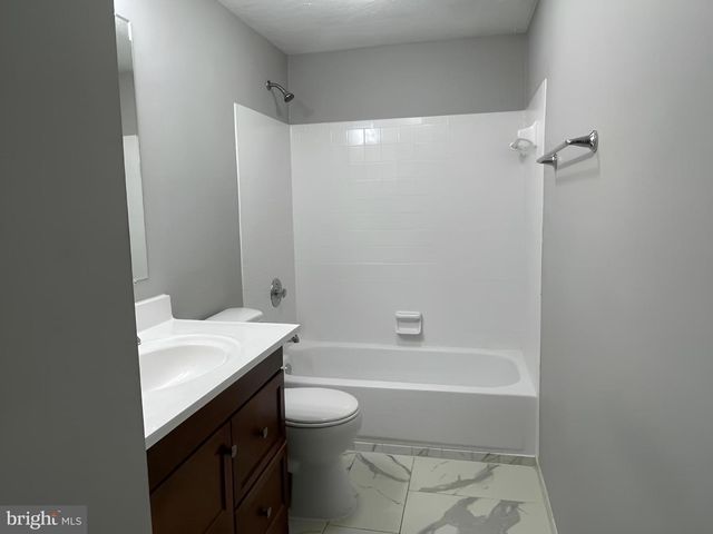 2735 BECKON DR, Edgewood, MD 21040