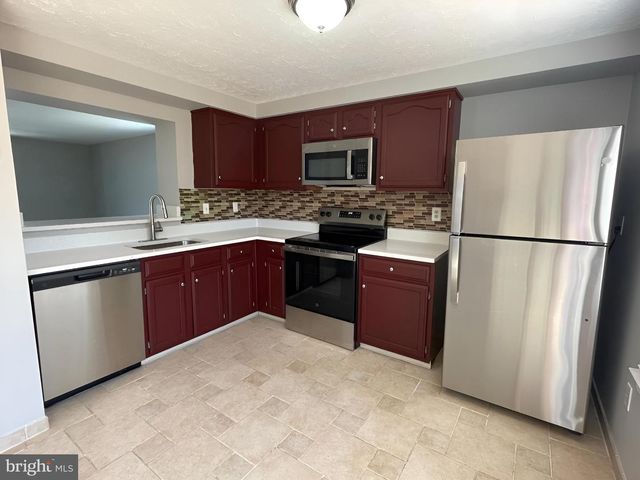 2735 BECKON DR, Edgewood, MD 21040