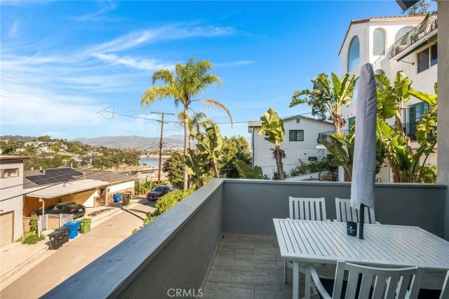 1800 Silverwood Terrace, Los Angeles, CA 90026