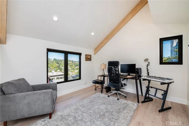 1800 Silverwood Terrace, Los Angeles, CA 90026