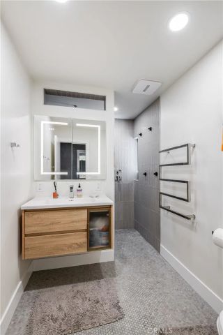 1800 Silverwood Terrace, Los Angeles, CA 90026