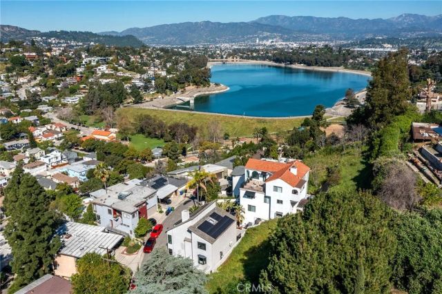 1800 Silverwood Terrace, Los Angeles, CA 90026