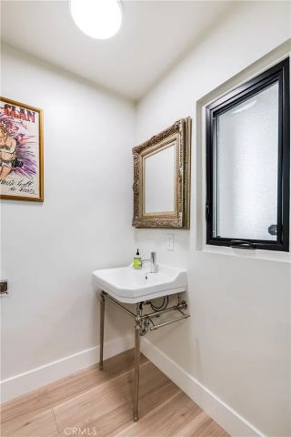 1800 Silverwood Terrace, Los Angeles, CA 90026