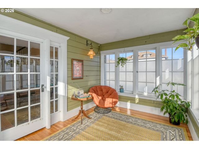 614 Se BYERS Ave, Pendleton, OR 97801