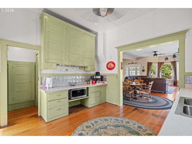 614 Se BYERS Ave, Pendleton, OR 97801