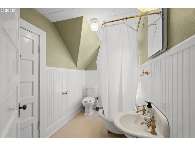 614 Se BYERS Ave, Pendleton, OR 97801