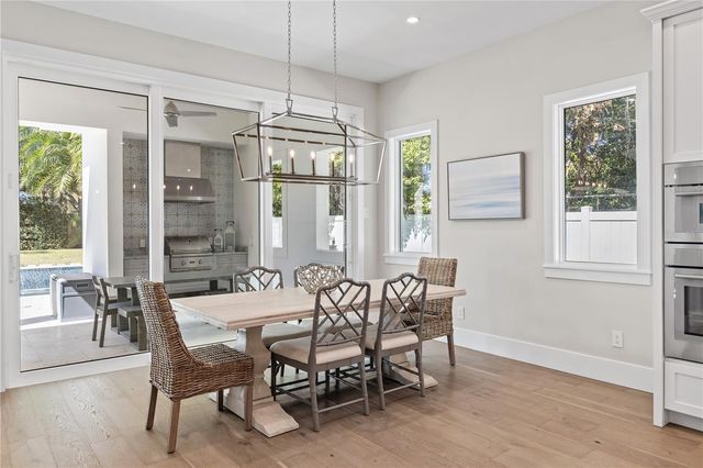 84 OAKDALE ST, Windermere, FL 34786