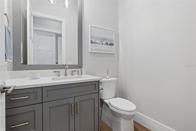 84 OAKDALE ST, Windermere, FL 34786