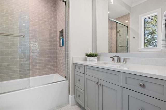 84 OAKDALE ST, Windermere, FL 34786