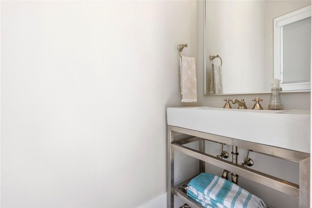 84 OAKDALE ST, Windermere, FL 34786