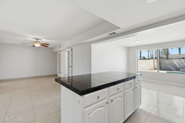 2254 W WETHERSFIELD Road, Phoenix, AZ 85029