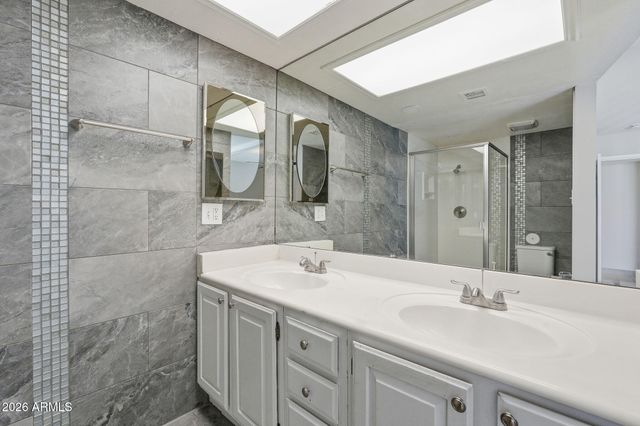 2254 W WETHERSFIELD Road, Phoenix, AZ 85029