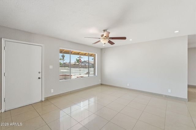 2254 W WETHERSFIELD Road, Phoenix, AZ 85029