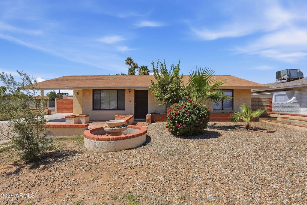 2254 W WETHERSFIELD Road, Phoenix, AZ 85029