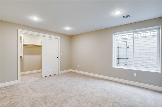 9642 W Cedar Lane, Maize, KS 67101