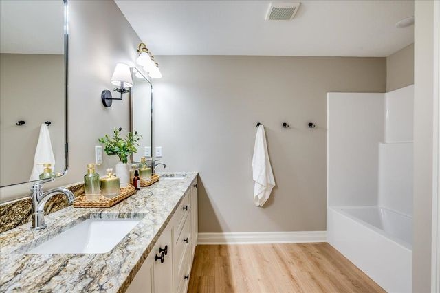 9642 W Cedar Lane, Maize, KS 67101