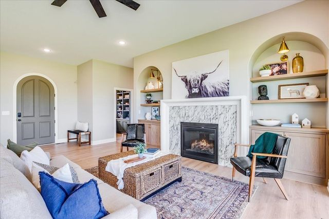 9642 W Cedar Lane, Maize, KS 67101