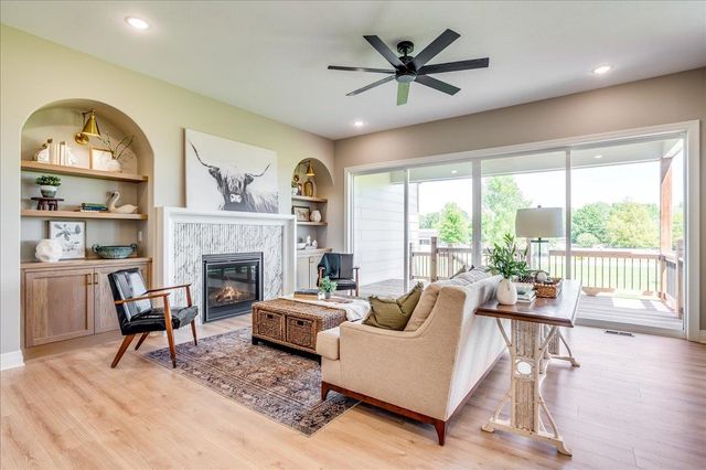 9642 W Cedar Lane, Maize, KS 67101