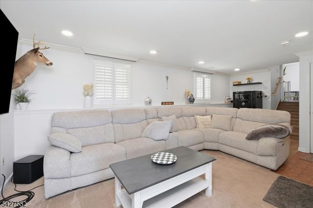103 Panorama Dr, Vernon Twp., NJ 07461