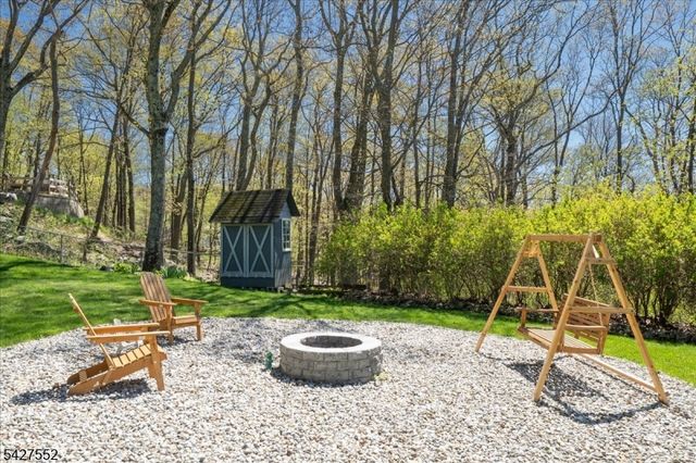 103 Panorama Dr, Vernon Twp., NJ 07461