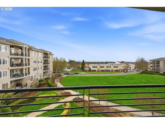 4884 Nw PROMENADE Ter 301, Portland, OR 97229