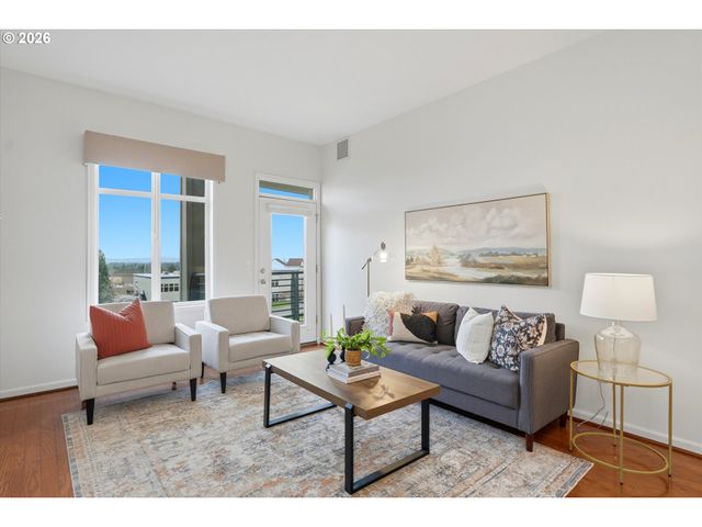 4884 Nw PROMENADE Ter 301, Portland, OR 97229