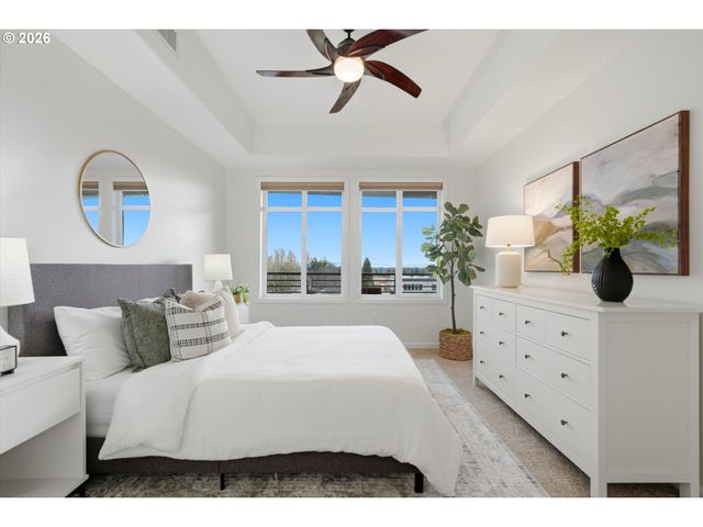 4884 Nw PROMENADE Ter 301, Portland, OR 97229