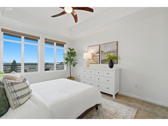 4884 Nw PROMENADE Ter 301, Portland, OR 97229