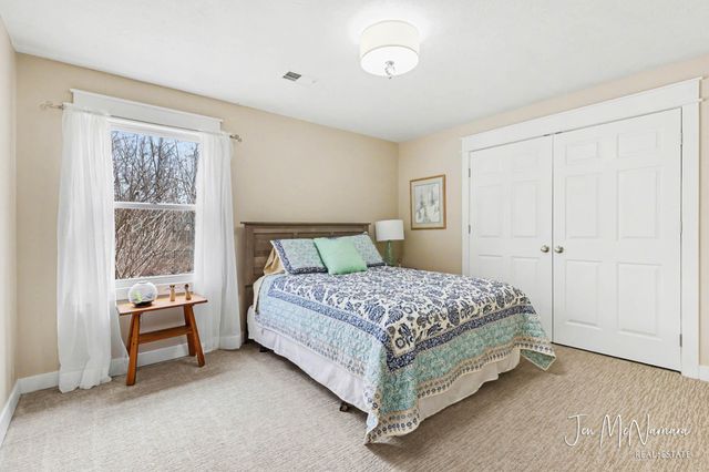 7245 Packer Drive NE, Belmont, MI 49306